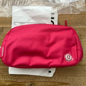 New Lululemon Everywhere Belt Bag In Ceri